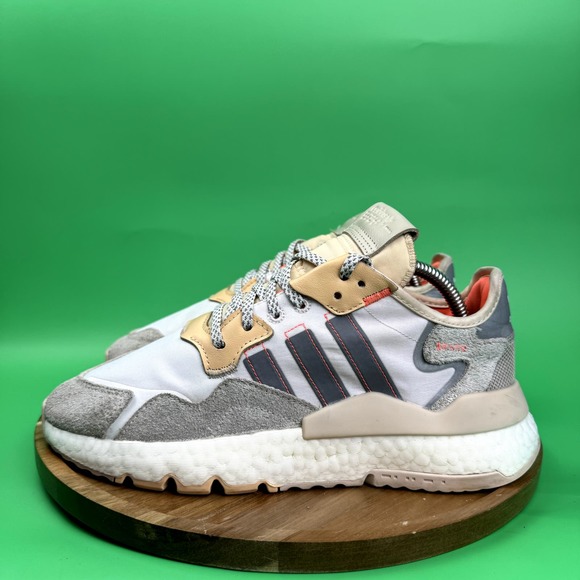 WOMENS ADIDAS NITE JOGGER WHITE GLOW ORANGE SIZE 9 - Picture 1 of 8